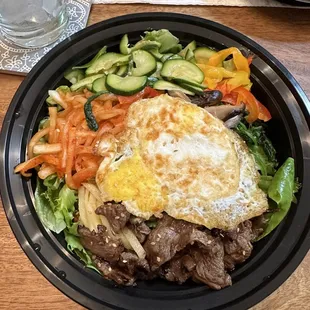 Bibimbap with bulgogi