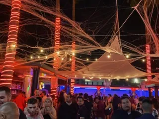 Mango's Sacramento