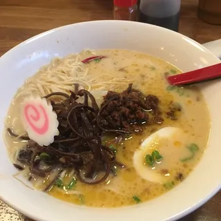 D6. Tonkotsu Ramen