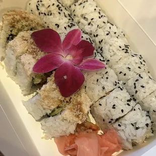 California Roll &amp; Crunchy Roll