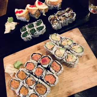 Seaweed Salad Roll