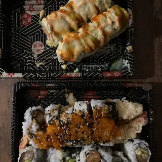 *Salmon Avocado Roll