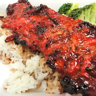 Grilled Lemongrass Chicken on steamed rice with vegetables