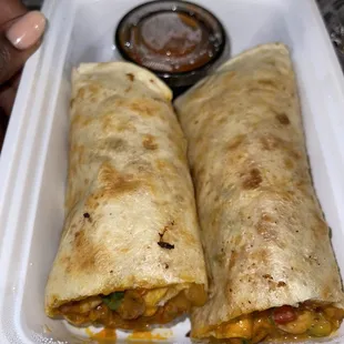 Kati Roll |IG @kurlykonnoisseur