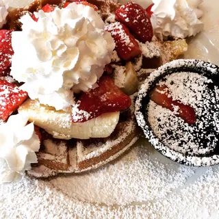 Waffle with Fruit