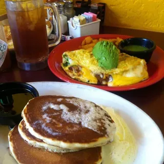 Carnitas Omelet