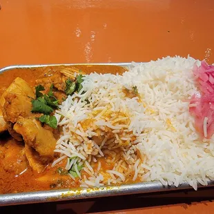 Curry chicken