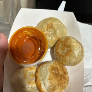 MoMos Of Tibet