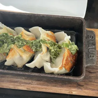 Pork Gyoza (4 Pcs)