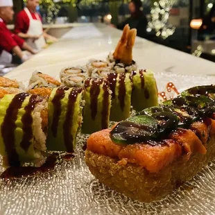 Cual te gusta más . Para mi el Crispy Rice Roll y el Greenwich Roll.