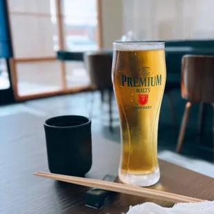 Green tea / $3 + Suntory premium malt / $11