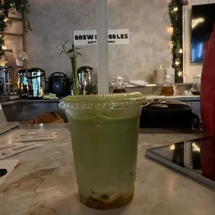 Jasmine tea with lychee, peach and mango boba