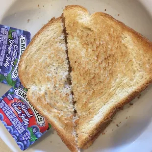 a grilled cheese sandwich on a plate