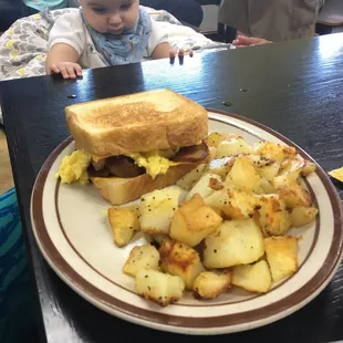 Moms Breakfast Sandwich
