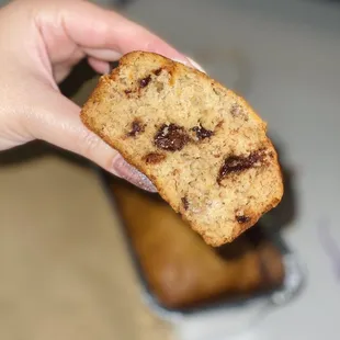 Close up of the banana bread with walnut and chocolate