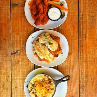 Jumbo Chicken Wings, Chicken and Bacon Waffle, and Return of the Mac