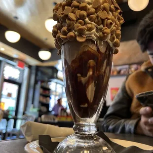 Peanut Butter Cup Milkshake