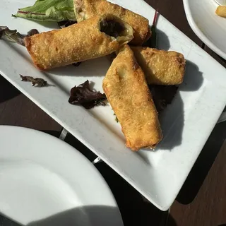 -Cheesesteak Egg Rolls