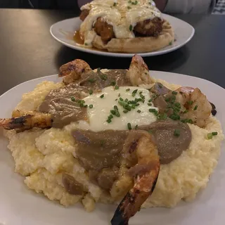 -Shrimp and Cheesy Grits