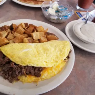 Meal came with biscuit not shown and asked for side of gravy (for the biscuit of course)
