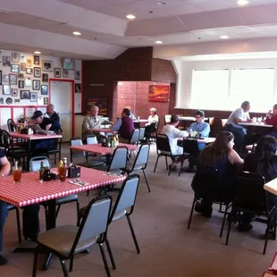 Weekday morning and still busy...