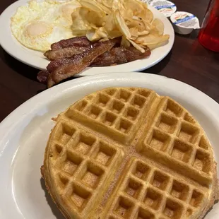 Waffle special with homemade chips
