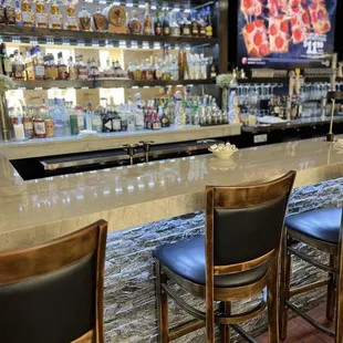 Attractive bar