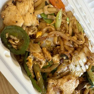 Chicken Low Mein