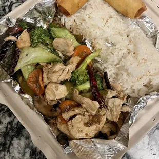 Chicken Broccoli (spicy) with veggies. so good!
