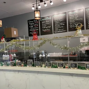 Poke bar, decorated for the holidays