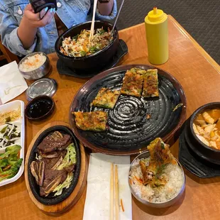 F1. Gal Bi D4. Seafood and Green Onion Pancake G1. Galbi and Tofu Soup Combo