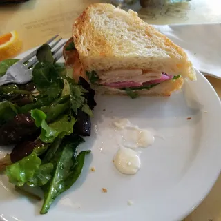 Smoked Turkey Sandwich