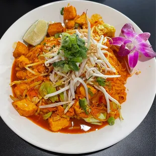 25. Pad Thai Noodles with tofu