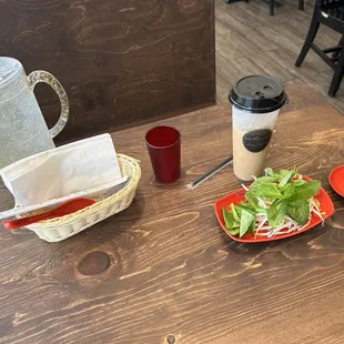 Clean set up, very organized and beautifully done