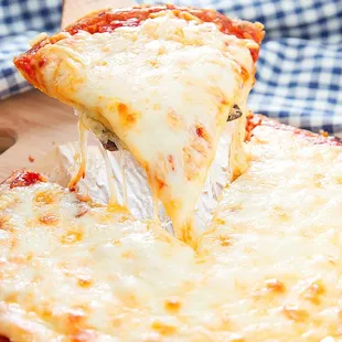 a slice of cheese pizza