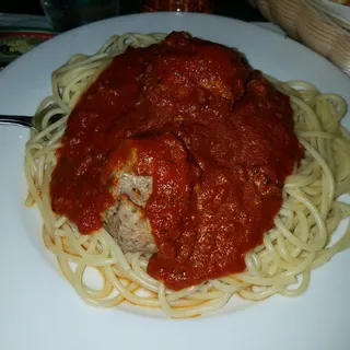 Large Spaghetti and Meatballs Tray