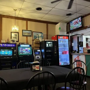Gaming and cigarette machines
