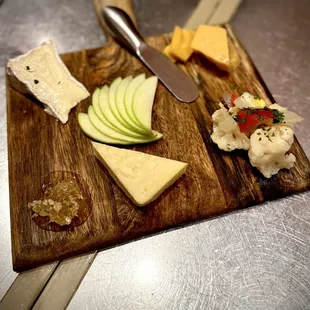 Mona Pasta Bar