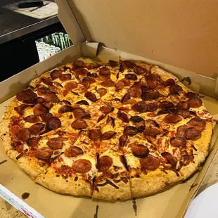 XL Pepperoni