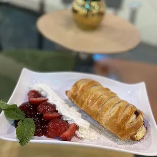 Monae&apos;s Berry Danish with delightful garnishes, Yum, yum