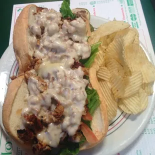 Chicken &amp; cheese steak sub w/chips that my man loved! #yummy