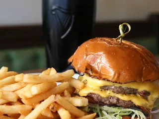 The James Joyce Irish Pub & Restaurant