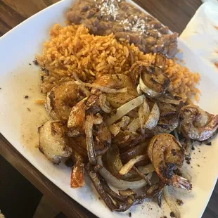 Shrimp Al Mojo de Ajo