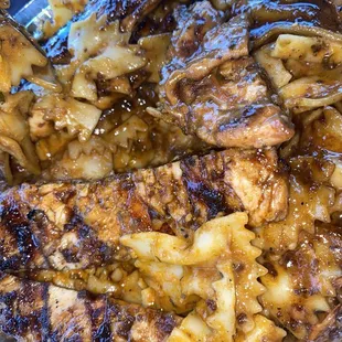 Black Sauce Chicken Pasta