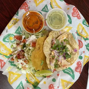 Mexican arepa with Al pastor and chicken street taco