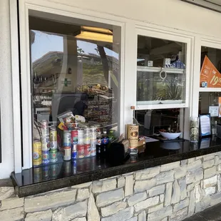 Easy to order window