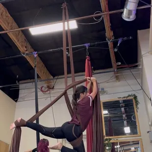 Silks class with Jewelle
