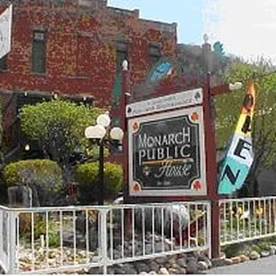 The entrance off The Great River Road Tour. (Wisconsin Highway 35)