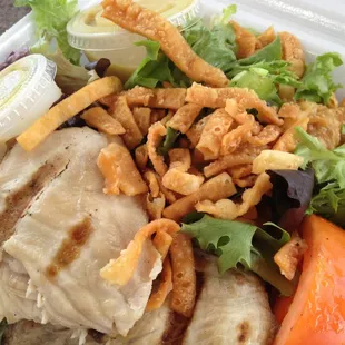 Grilled Ahi Salad
