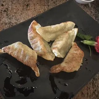 Potstickers (6 Pieces)